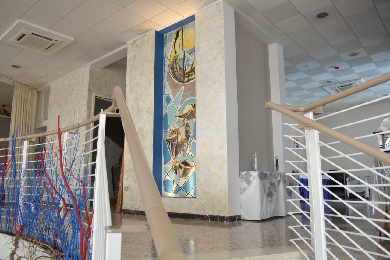 Hotel Solmar Cattolica Esterno foto